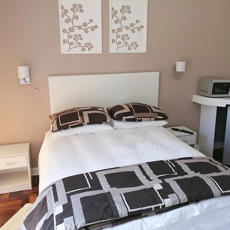 Easy Inn Guesthouse Велком Экстерьер фото