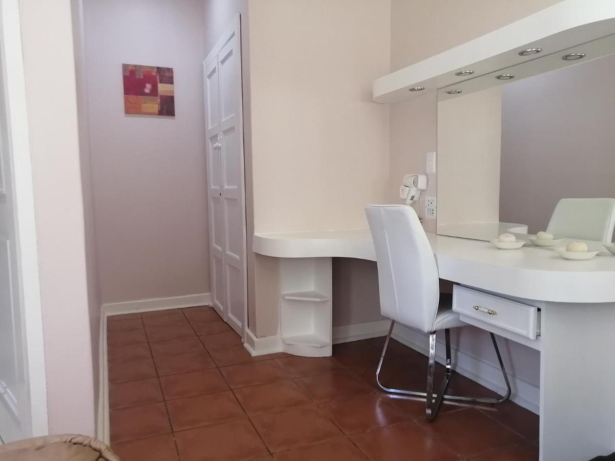 Easy Inn Guesthouse Велком Экстерьер фото