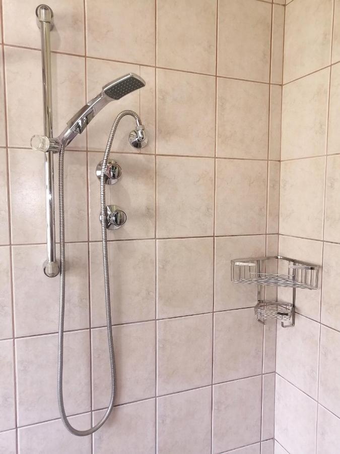 Easy Inn Guesthouse Велком Экстерьер фото